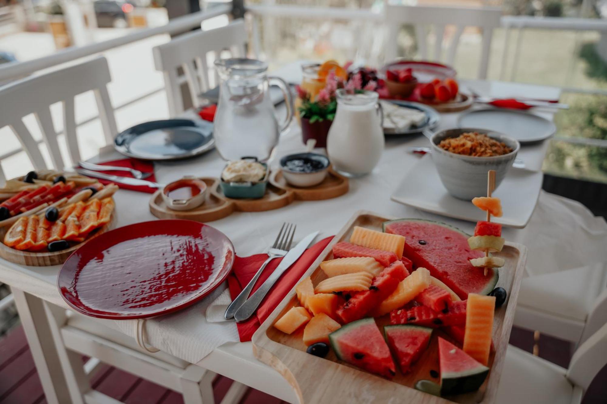 Koko Hotel Ksamil Ngoại thất bức ảnh