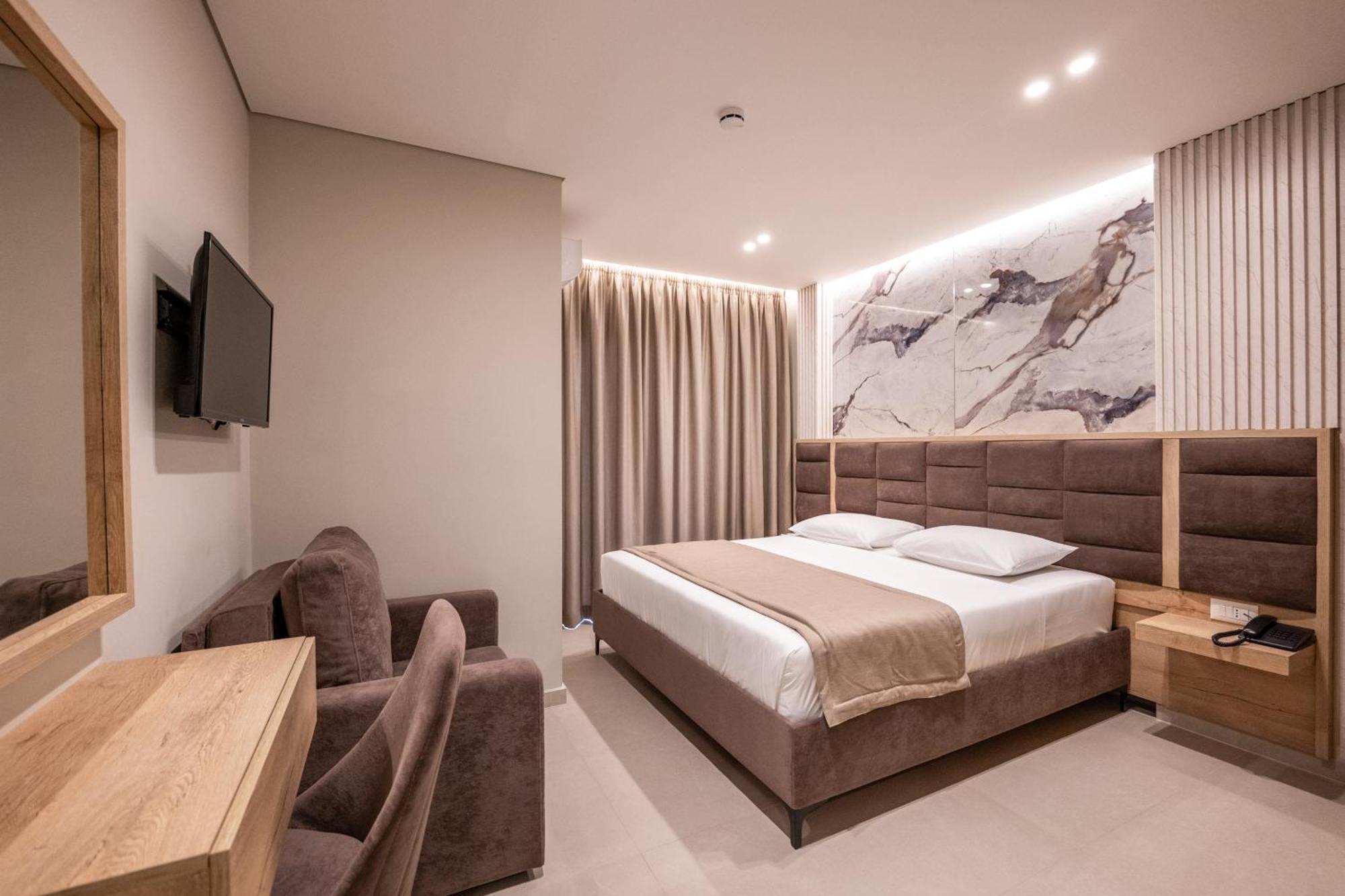 Koko Hotel Ksamil Ngoại thất bức ảnh