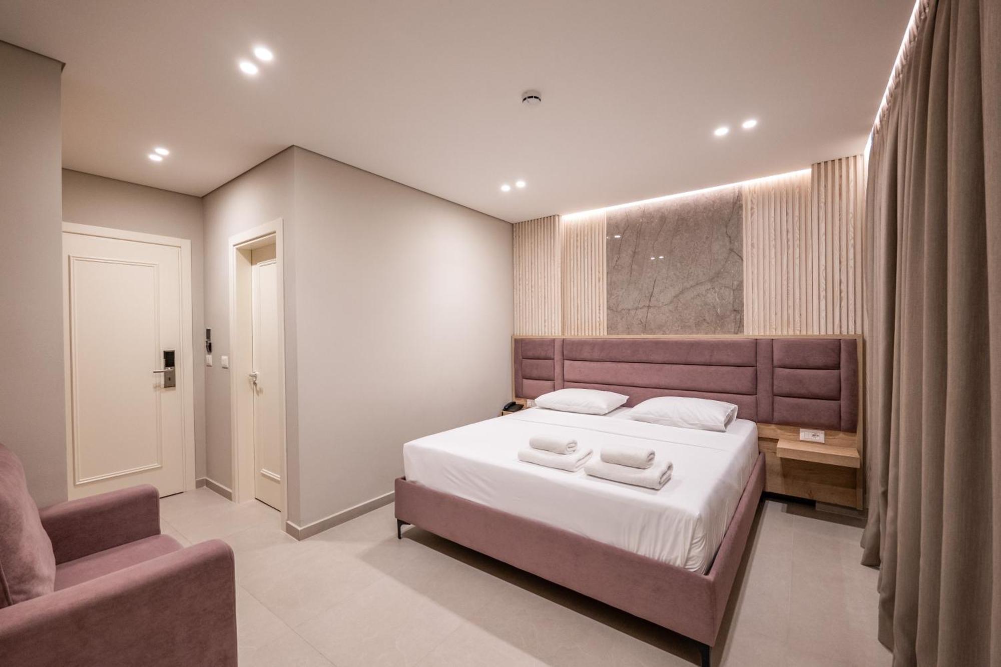 Koko Hotel Ksamil Ngoại thất bức ảnh