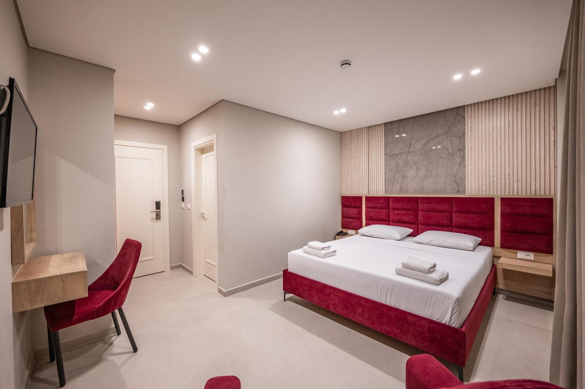 Koko Hotel Ksamil Ngoại thất bức ảnh