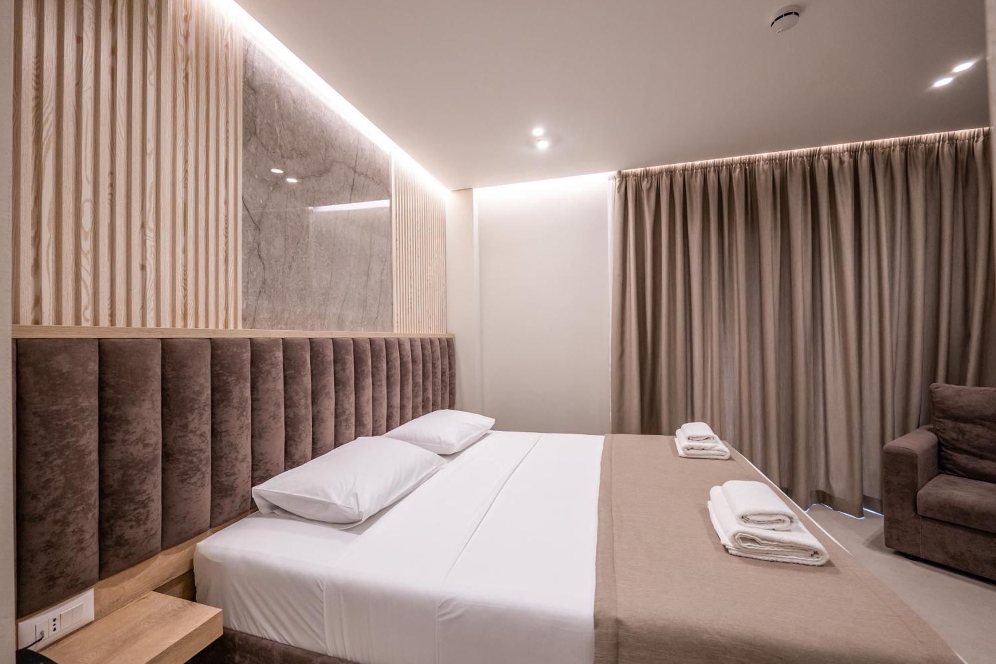 Koko Hotel Ksamil Ngoại thất bức ảnh