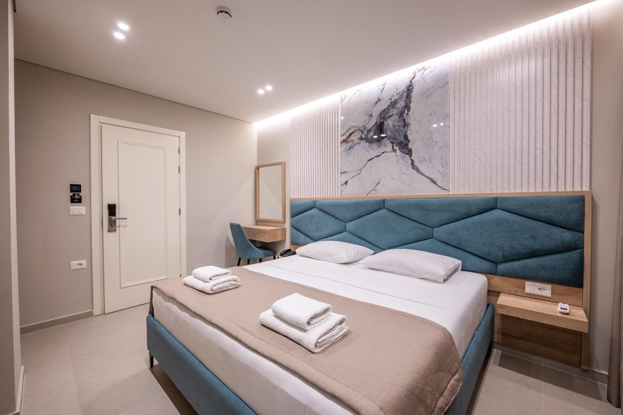 Koko Hotel Ksamil Ngoại thất bức ảnh